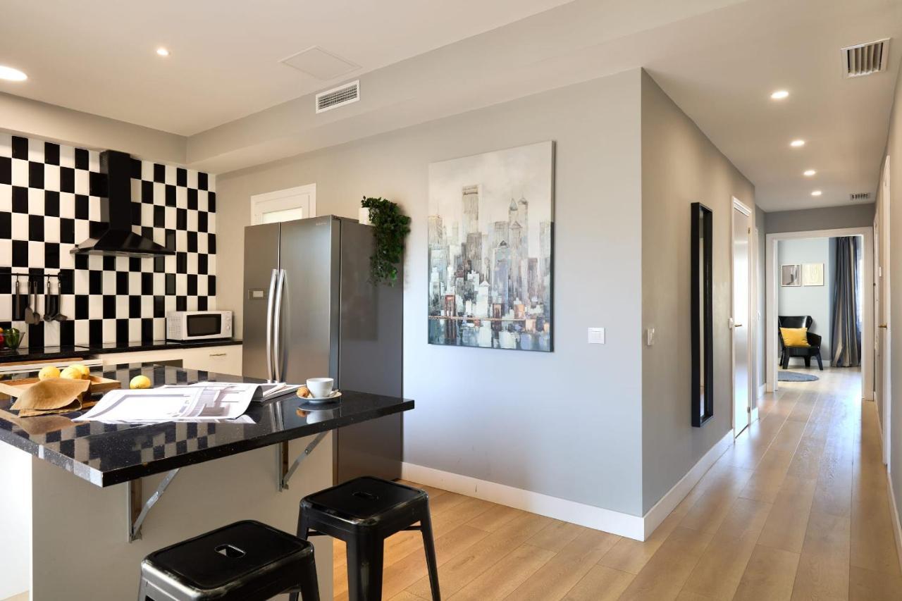 Casa Cosi - Terrace 1 Apartment บาร์เซโลนา ภายนอก รูปภาพ
